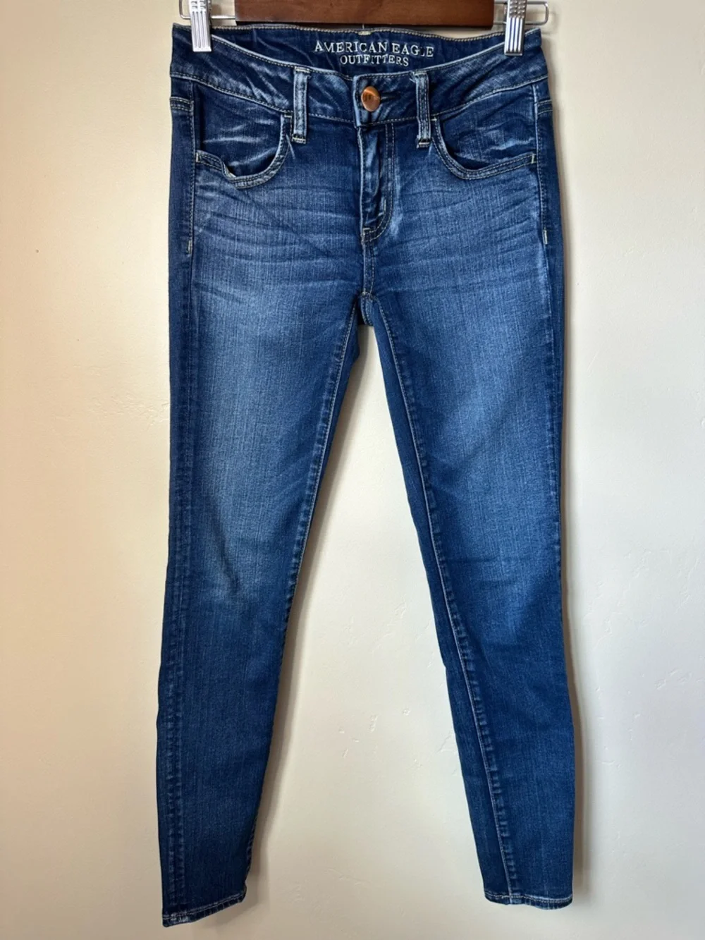American Eagle Women's Dark Blue Stretch Skinny Jeans Size 2 - 29” Inseam